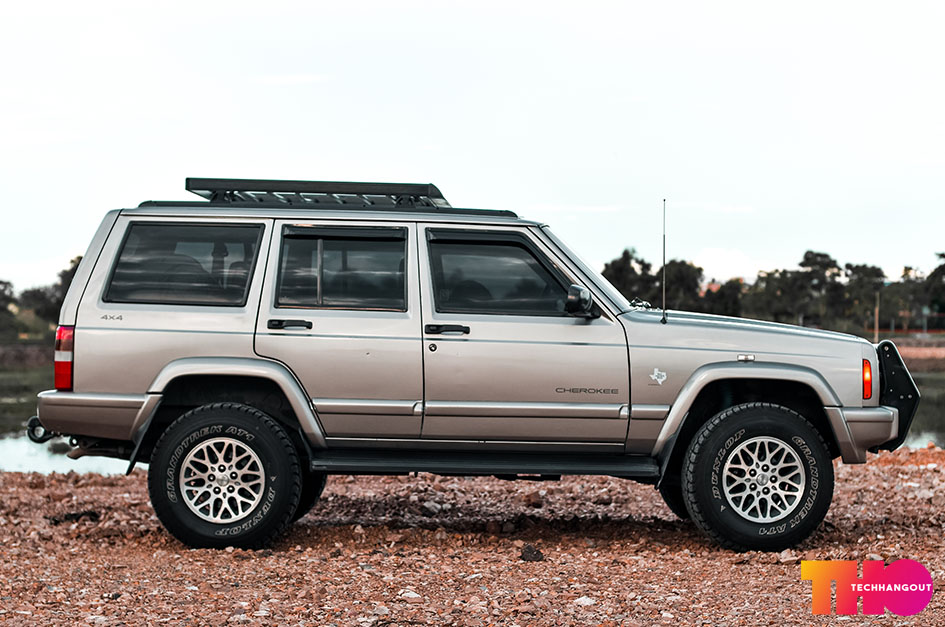 รีวิว Jeep Cherokee XJ 4.0 โฉมมน รถลุยในตำนาน ยุคปี 2000