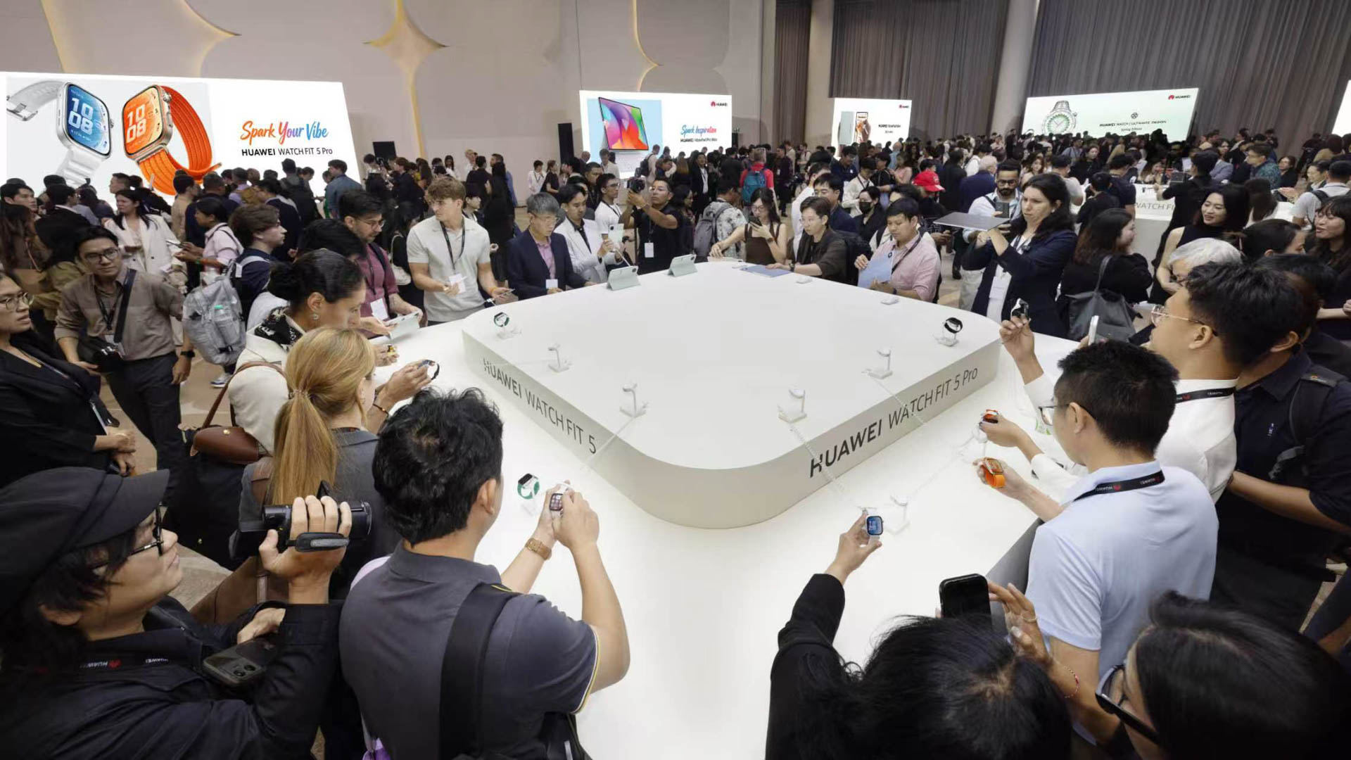 https://www.tech-hangout.com/wp-content/uploads/2026/05/Now-Is-Your-Spark-HUAWEI-Innovative-Product-Launch-2026-9.jpg