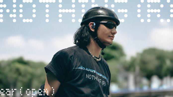 ภาพประกอบข่าว_Nothing x Longnuamboyz พา Ear (open) Blue Edition (1)