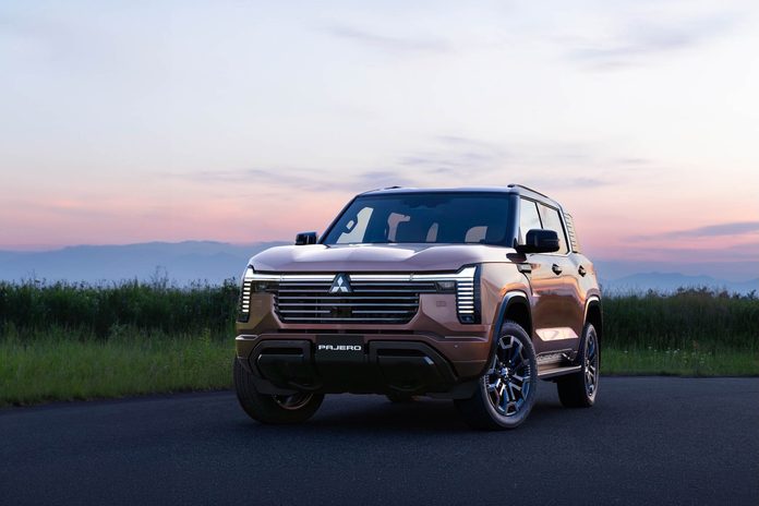 01 All-New Mitsubishi Pajero-Main Shot
